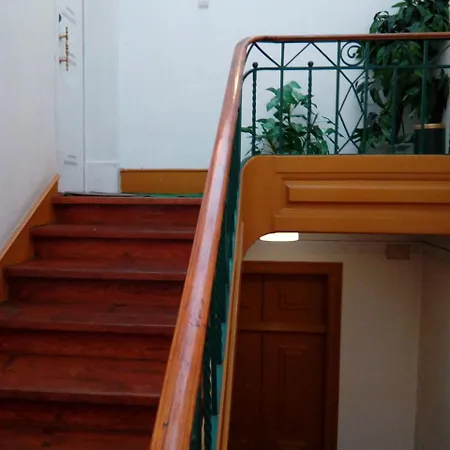 4 Bedrooms With View And Wifi At