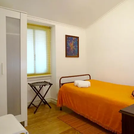 4 Bedrooms With View And Wifi At *