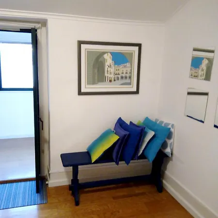 Apartment 4 Bedrooms With View And Wifi At