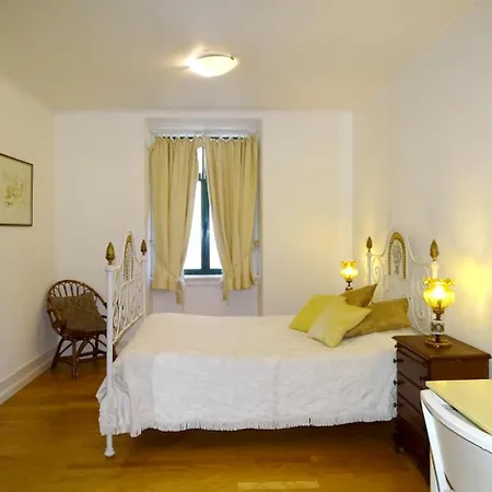 Apartment 4 Bedrooms With View And Wifi At Lisbon