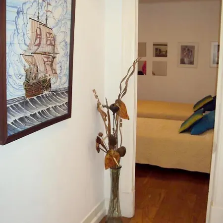 4 Bedrooms With View And Wifi At Apartment Lisbon